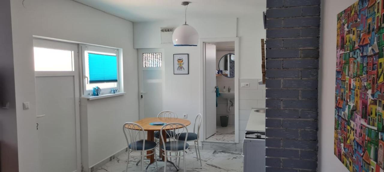 Apartmani Centar Seline Paklenica מראה חיצוני תמונה